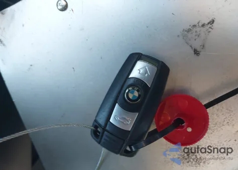 2014 BMW X1 Sdrive28I z USA, uszkodzony, nr VIN WBAVM1C52EVW46610